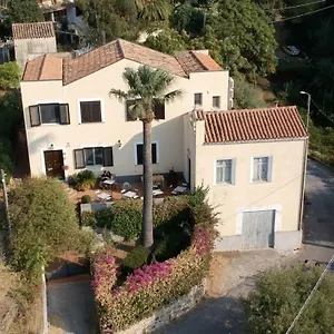 Bed & Breakfast Bouganville ***